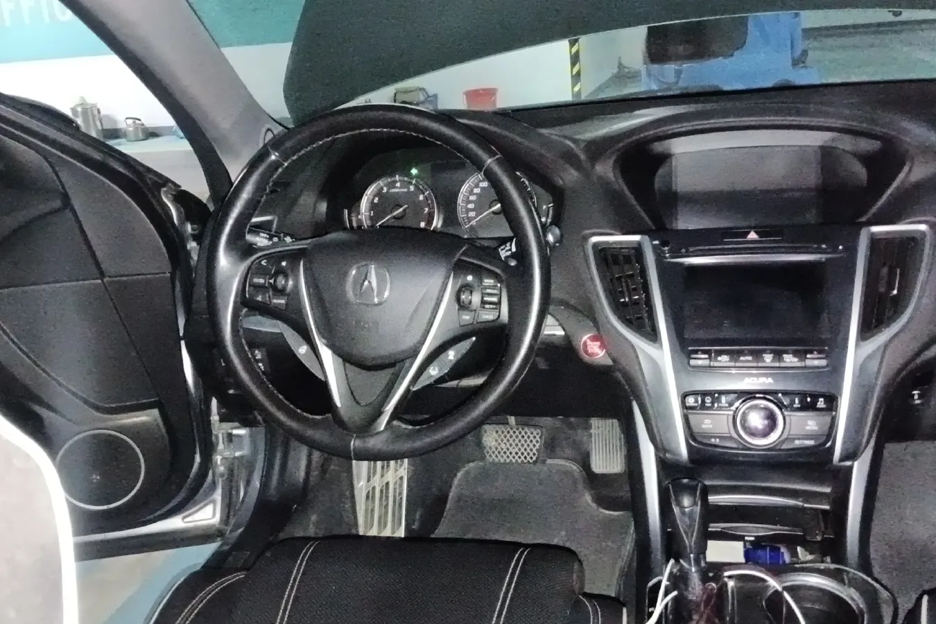 2018 Acura TLX-L 2.4L 208HP L4 8DCT,autocango,china used car exporter,china ev exporter,chinese used car exporter,chinese used ev exporter