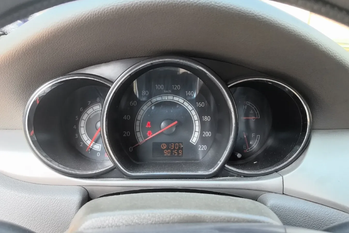 2012 JAC HeYue 1.5L 113HP L4 5MT,autocango,china used car exporter,china ev exporter,chinese used car exporter,chinese used ev exporter