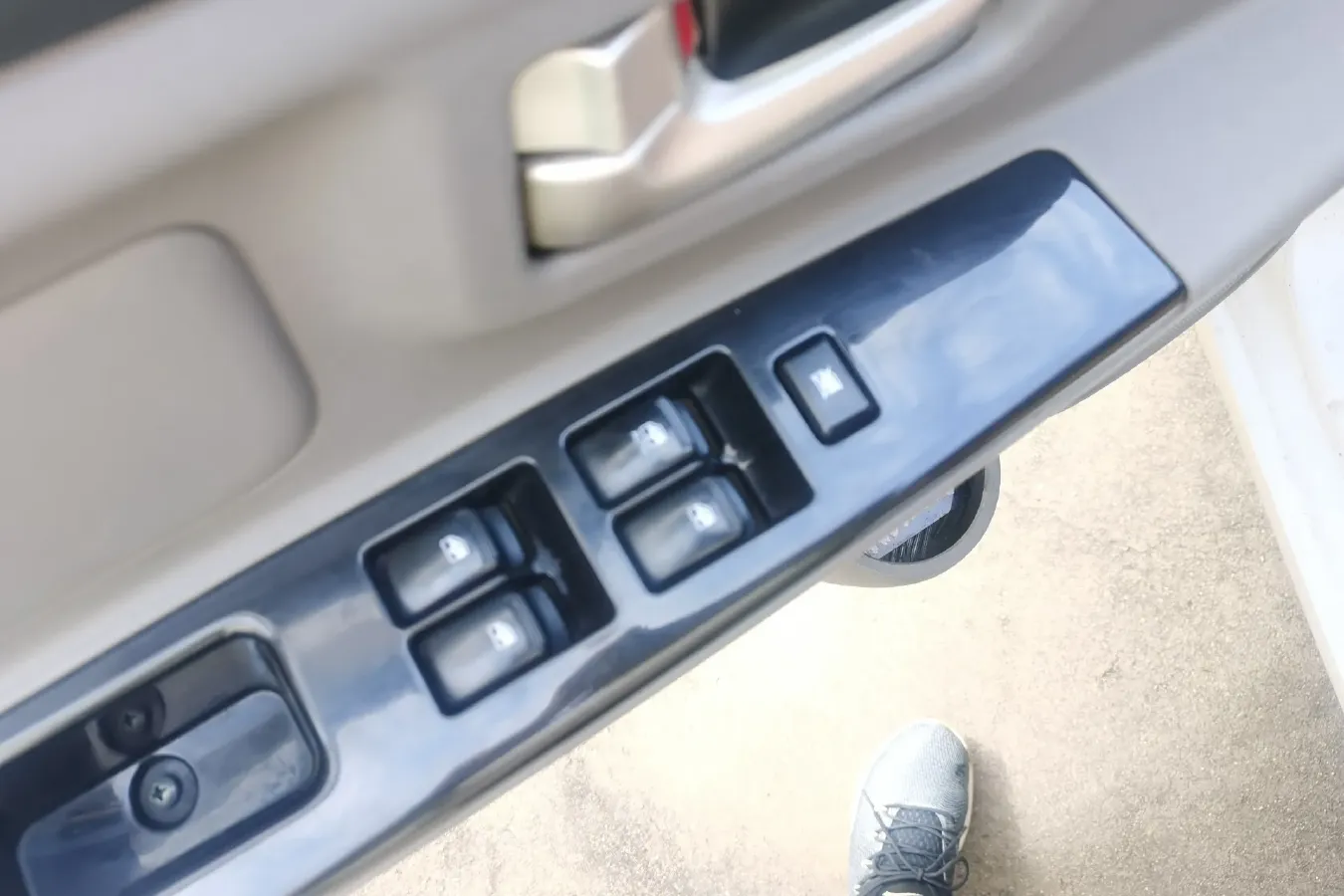 2014 BAIC WeiWang M20 1.5L 102HP L4 5MT,autocango,china used car exporter,china ev exporter,chinese used car exporter,chinese used ev exporter