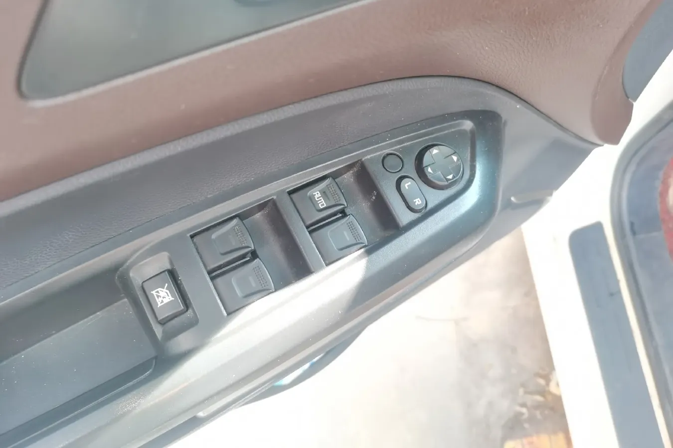 2016 HaiMa V70 1.5T 156HP L4 6AT,autocango,china used car exporter,china ev exporter,chinese used car exporter,chinese used ev exporter