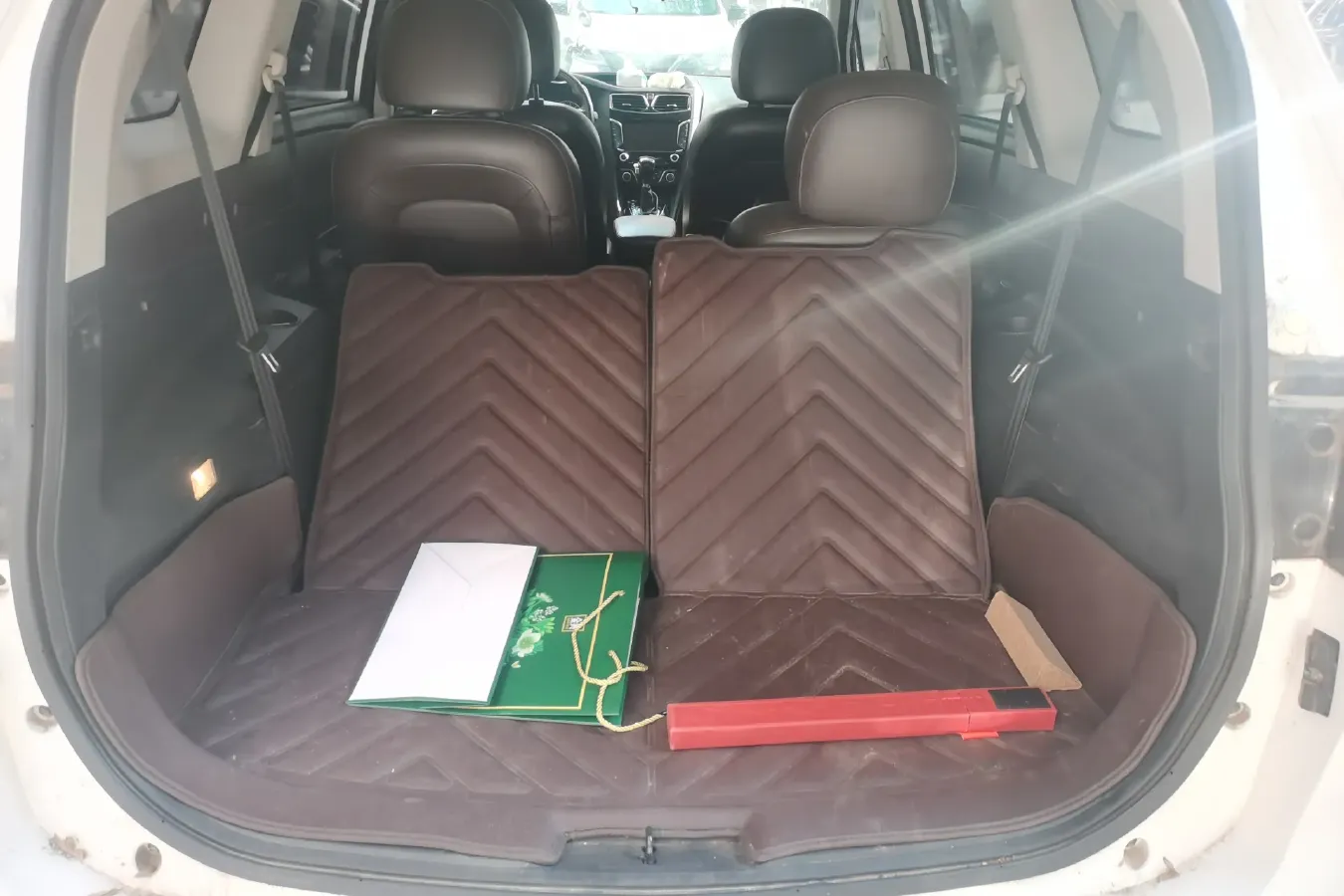 2016 HaiMa V70 1.5T 156HP L4 6AT,autocango,china used car exporter,china ev exporter,chinese used car exporter,chinese used ev exporter