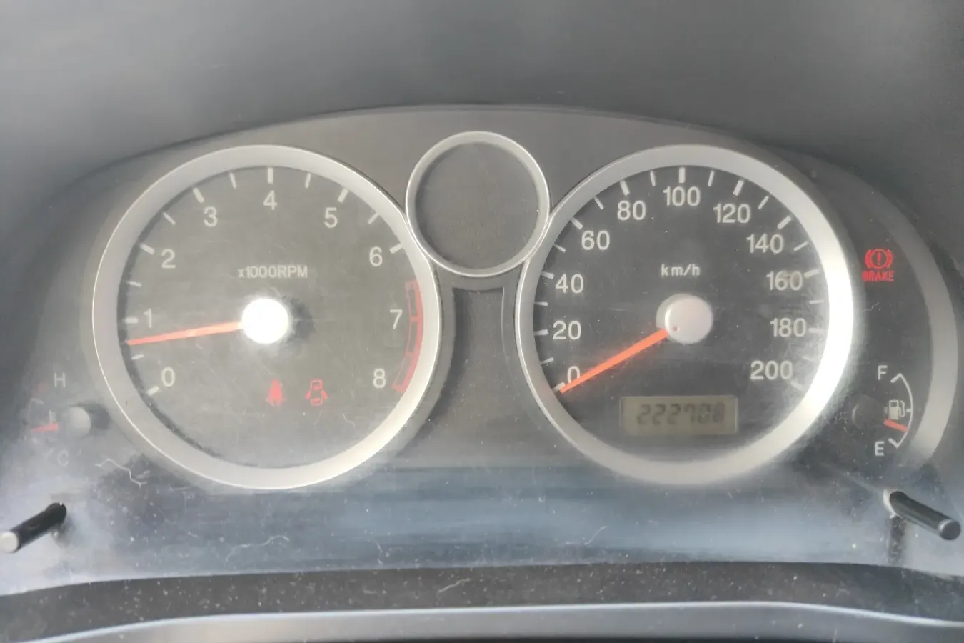 2011 Suzuki Liana 1.4L 99HP L4 5MT,autocango,china used car exporter,china ev exporter,chinese used car exporter,chinese used ev exporter