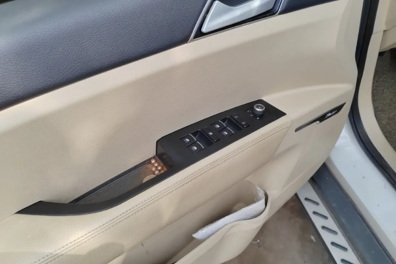 2017 Zotye Damy X5 1.6L 116HP L4 5MT,autocango,china used car exporter,china ev exporter,chinese used car exporter,chinese used ev exporter