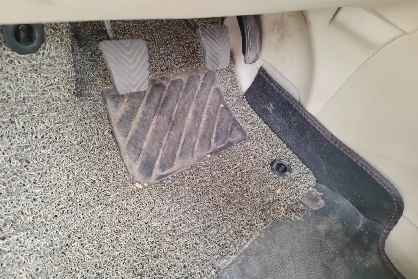 2017 Zotye Damy X5 1.6L 116HP L4 5MT,autocango,china used car exporter,china ev exporter,chinese used car exporter,chinese used ev exporter