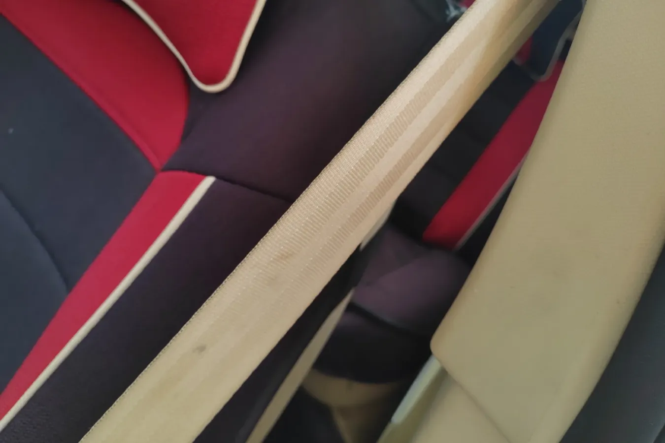 2017 Zotye Damy X5 1.6L 116HP L4 5MT,autocango,china used car exporter,china ev exporter,chinese used car exporter,chinese used ev exporter