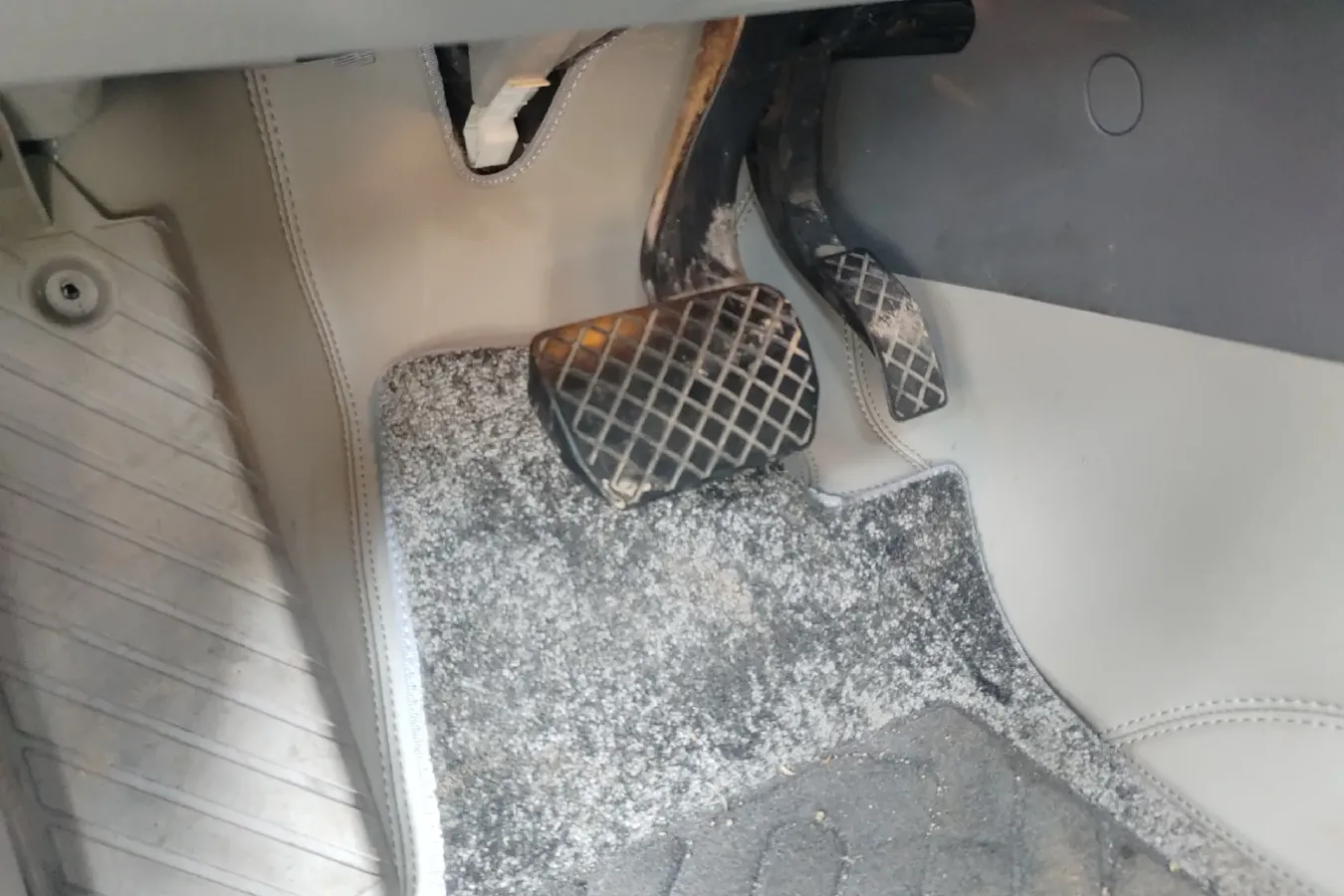 2010 Audi A6L 2.4L 177HP V6 CVT,autocango,china used car exporter,china ev exporter,chinese used car exporter,chinese used ev exporter