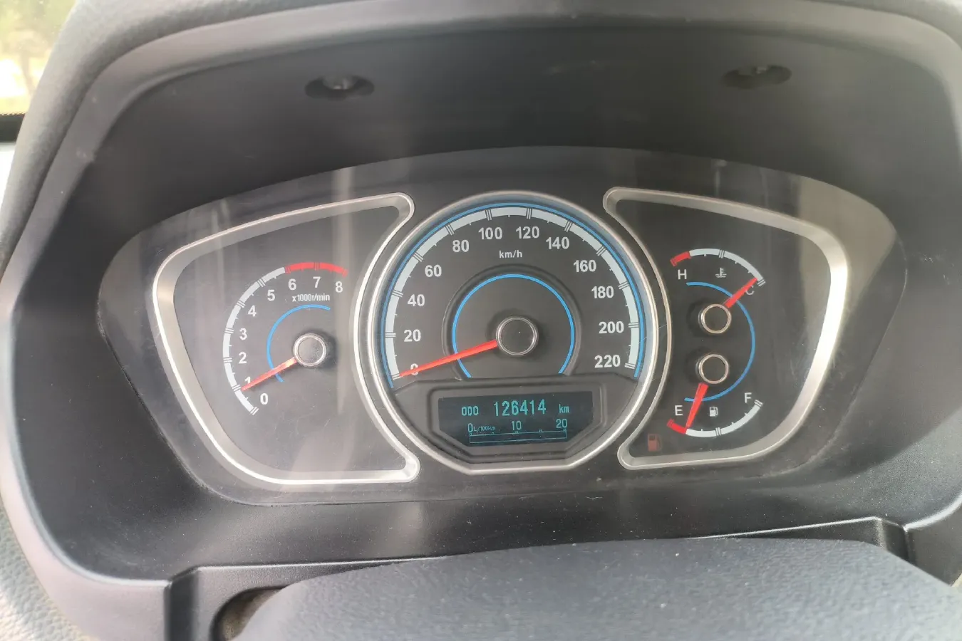 2015 HaiMa S7 2.0L 150HP L4 5MT,autocango,china used car exporter,china ev exporter,chinese used car exporter,chinese used ev exporter