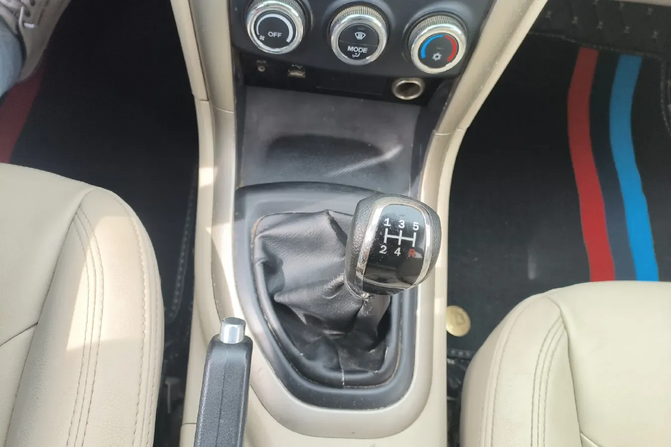 2015 HaiMa S7 2.0L 150HP L4 5MT,autocango,china used car exporter,china ev exporter,chinese used car exporter,chinese used ev exporter