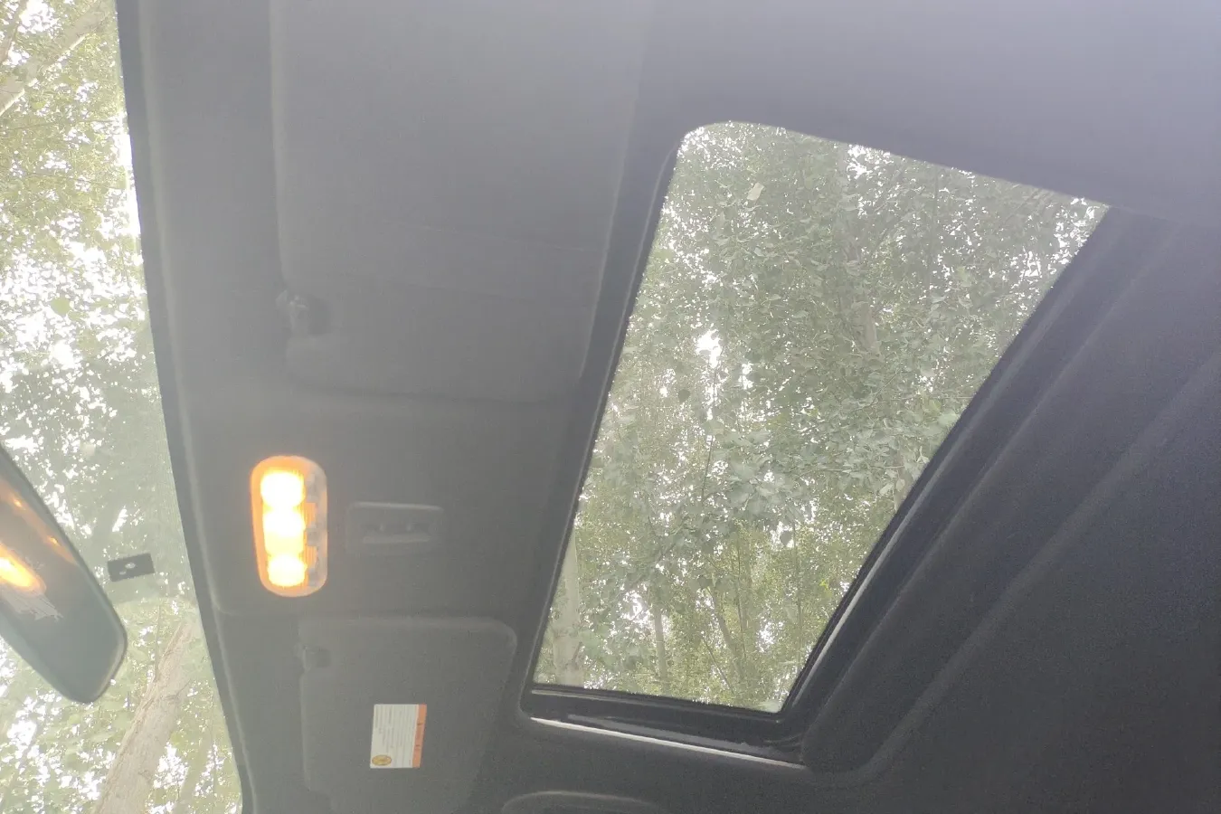 2014 Infiniti ESQ 1.6L 116HP L4 CVT,autocango,china used car exporter,china ev exporter,chinese used car exporter,chinese used ev exporter