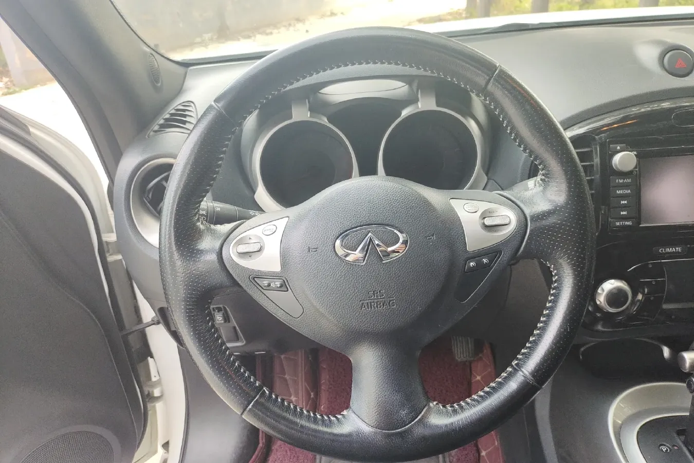 2014 Infiniti ESQ 1.6L 116HP L4 CVT,autocango,china used car exporter,china ev exporter,chinese used car exporter,chinese used ev exporter