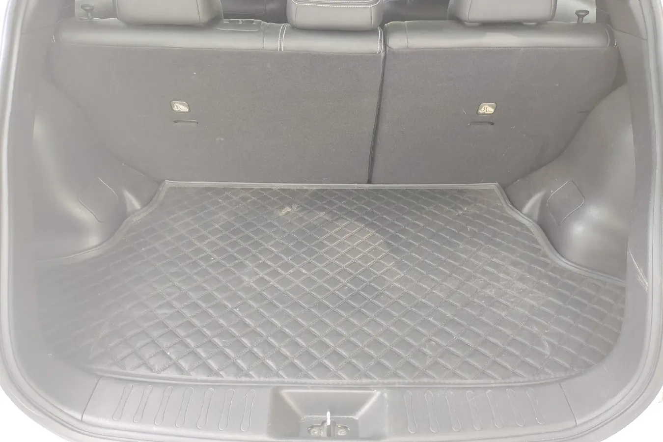 2014 Infiniti ESQ 1.6L 116HP L4 CVT,autocango,china used car exporter,china ev exporter,chinese used car exporter,chinese used ev exporter