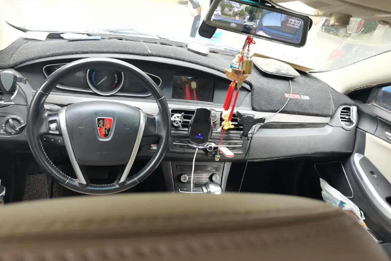 2014 Roewe e550 1.5L 109HP L4 2AT PHEV 11.8KWH,autocango,china used car exporter,china ev exporter,chinese used car exporter,chinese used ev exporter