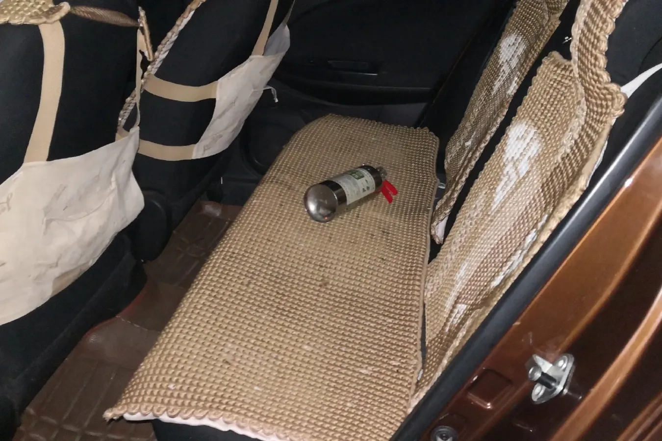 2015 FAW Jumpal D60 1.5L 102HP L4 5MT,autocango,china used car exporter,china ev exporter,chinese used car exporter,chinese used ev exporter