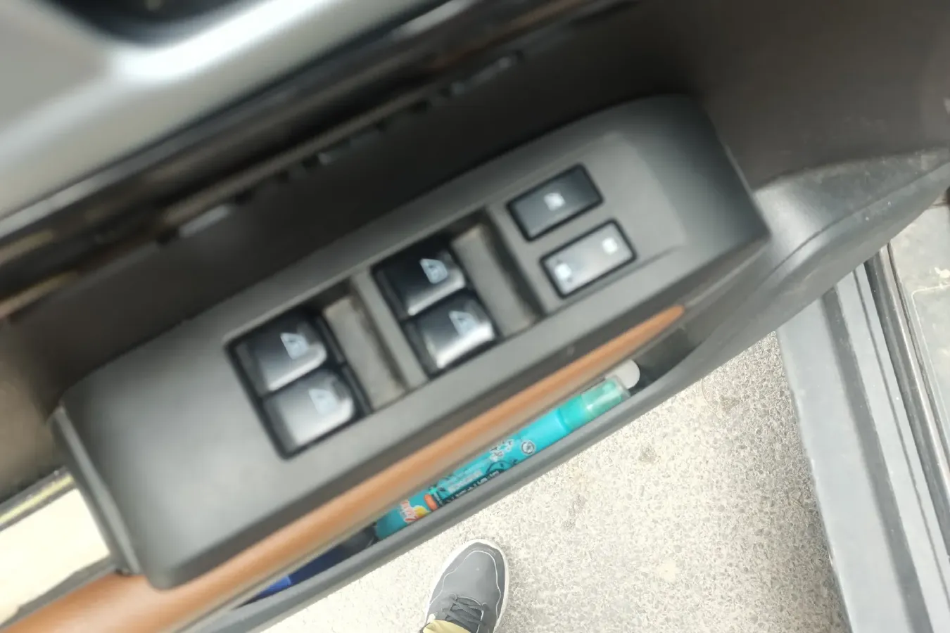 2016 DongFeng FengDu MX5 2.0L 147HP L4 6AT,autocango,china used car exporter,china ev exporter,chinese used car exporter,chinese used ev exporter