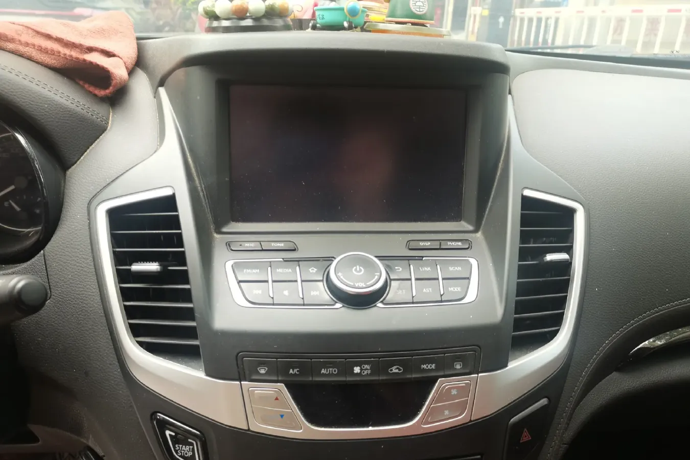 2016 DongFeng FengDu MX5 2.0L 147HP L4 6AT,autocango,china used car exporter,china ev exporter,chinese used car exporter,chinese used ev exporter