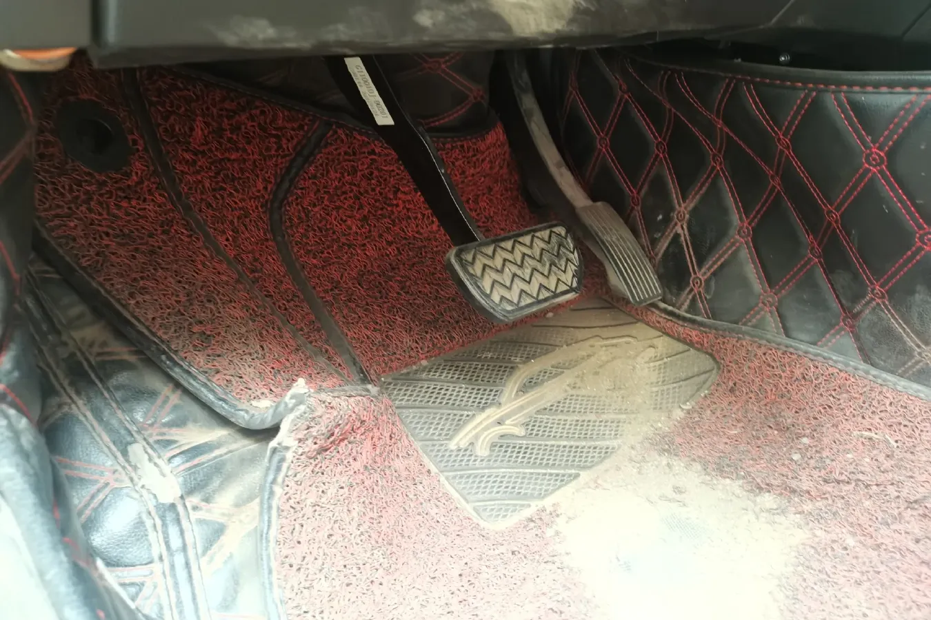 2016 DongFeng FengDu MX5 2.0L 147HP L4 6AT,autocango,china used car exporter,china ev exporter,chinese used car exporter,chinese used ev exporter