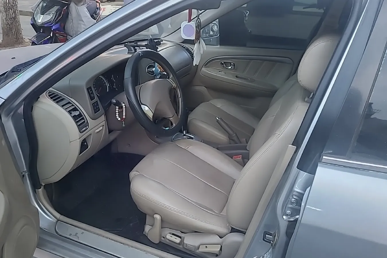 2010 Mitsubishi Lancer 1.6L 100HP L4 4AT,autocango,china used car exporter,china ev exporter,chinese used car exporter,chinese used ev exporter