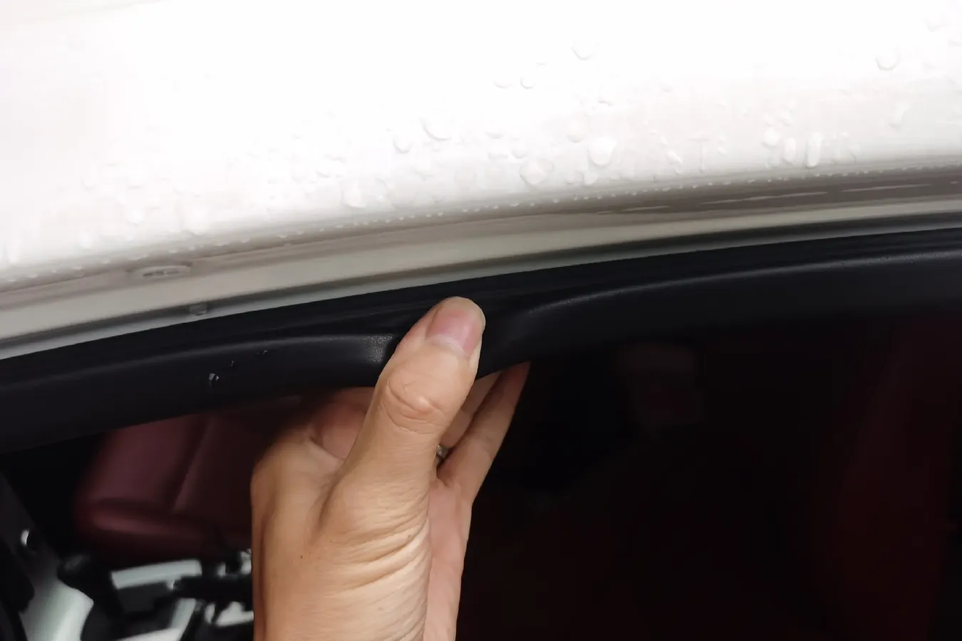 2012 Volvo C30 2.0L 145HP L4 6DCT,autocango,china used car exporter,china ev exporter,chinese used car exporter,chinese used ev exporter