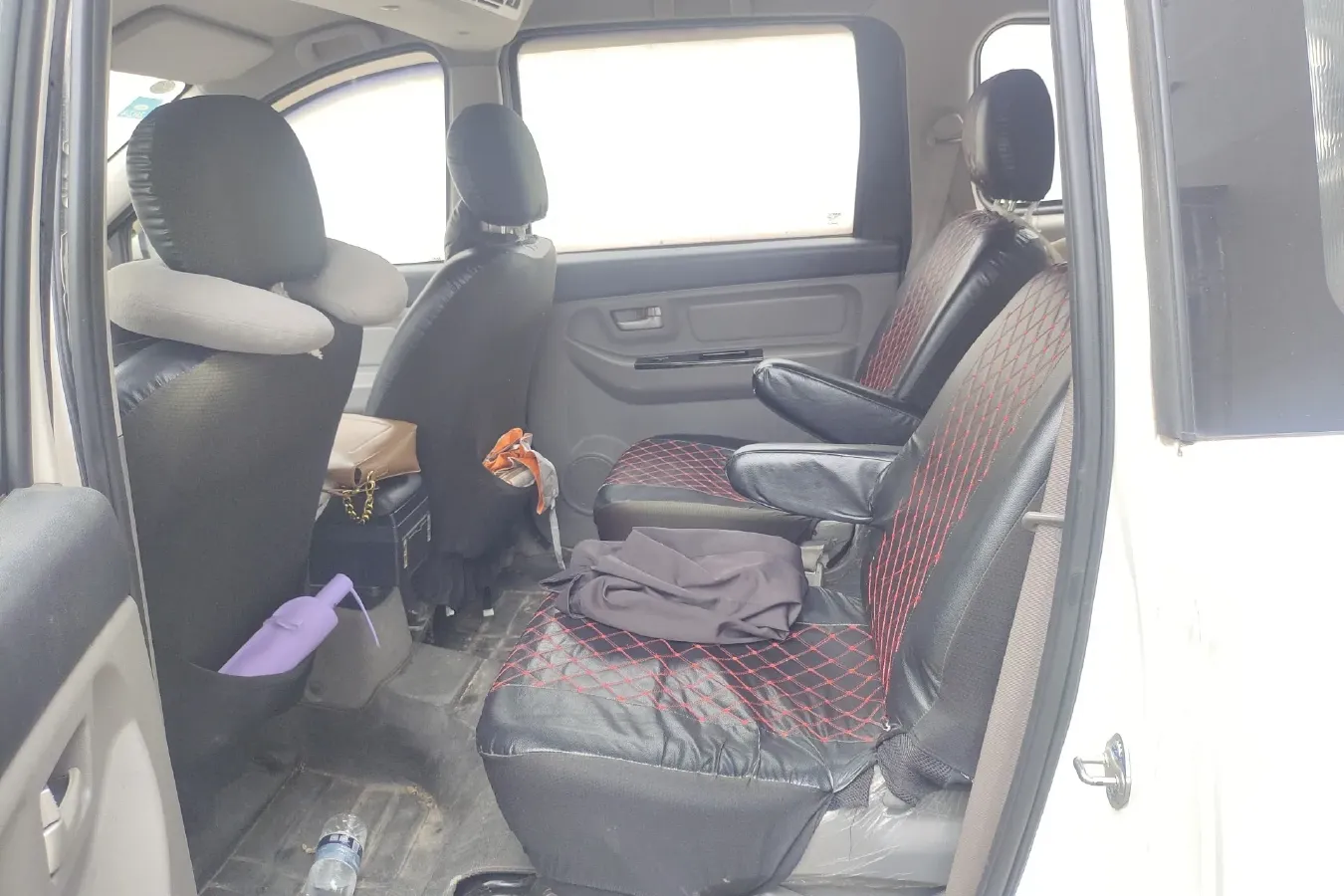 2014 BAIC WeiWang M20 1.5L 102HP L4 5MT,autocango,china used car exporter,china ev exporter,chinese used car exporter,chinese used ev exporter