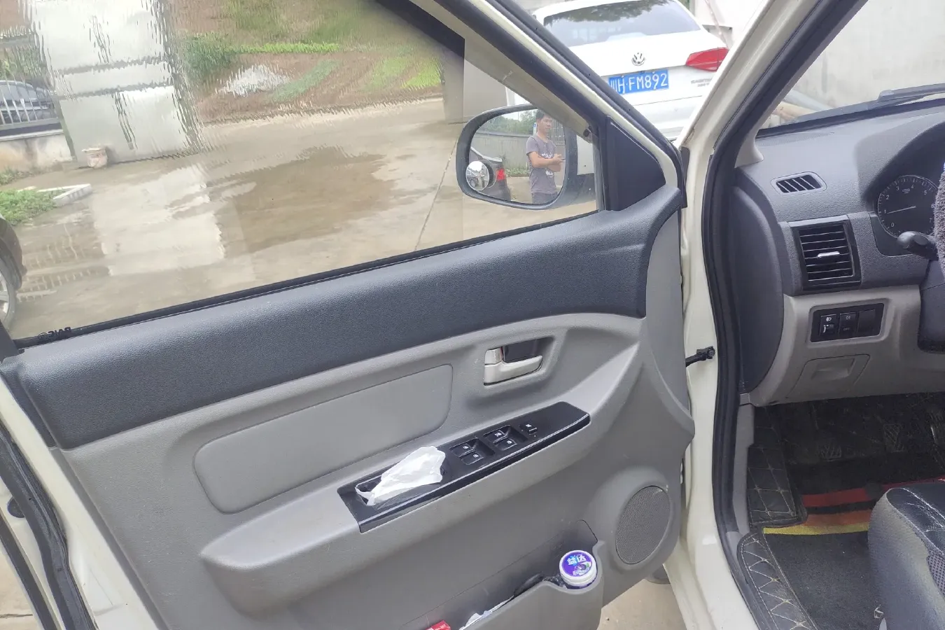 2014 BAIC WeiWang M20 1.5L 102HP L4 5MT,autocango,china used car exporter,china ev exporter,chinese used car exporter,chinese used ev exporter