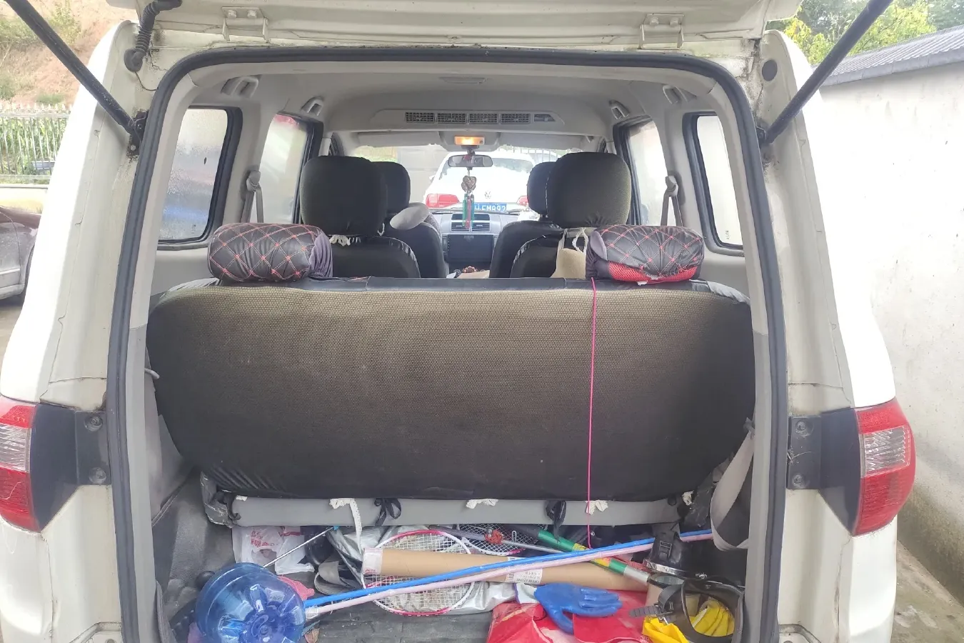 2014 BAIC WeiWang M20 1.5L 102HP L4 5MT,autocango,china used car exporter,china ev exporter,chinese used car exporter,chinese used ev exporter