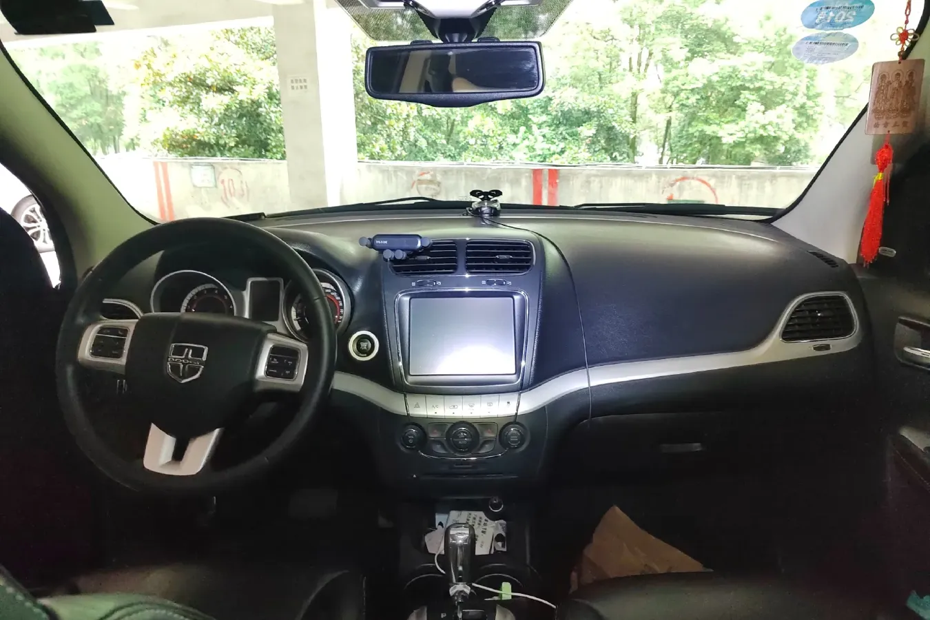 2013 Dodge JCUV 2.4L 170HP L4 6AT,autocango,china used car exporter,china ev exporter,chinese used car exporter,chinese used ev exporter