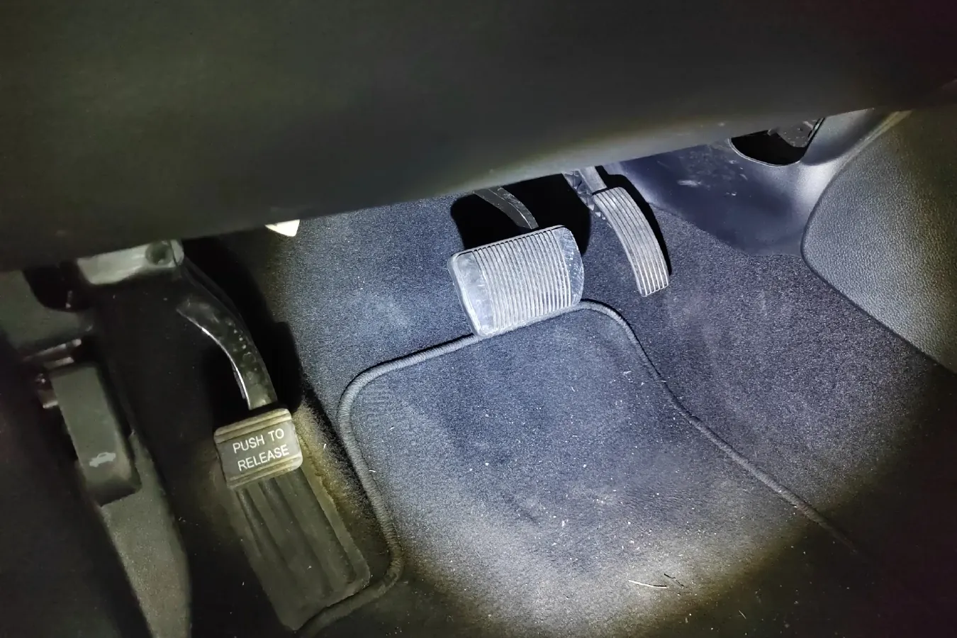 2013 Dodge JCUV 2.4L 170HP L4 6AT,autocango,china used car exporter,china ev exporter,chinese used car exporter,chinese used ev exporter