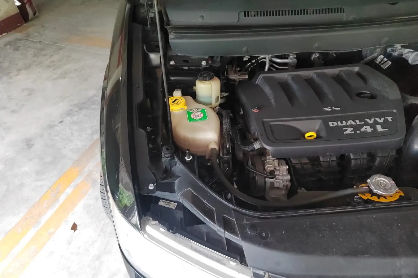 2013 Dodge JCUV 2.4L 170HP L4 6AT,autocango,china used car exporter,china ev exporter,chinese used car exporter,chinese used ev exporter