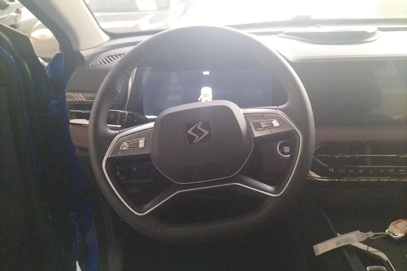 2023 Sehol X8 Plus 1.5T 184HP L4 7DCT,autocango,china used car exporter,china ev exporter,chinese used car exporter,chinese used ev exporter