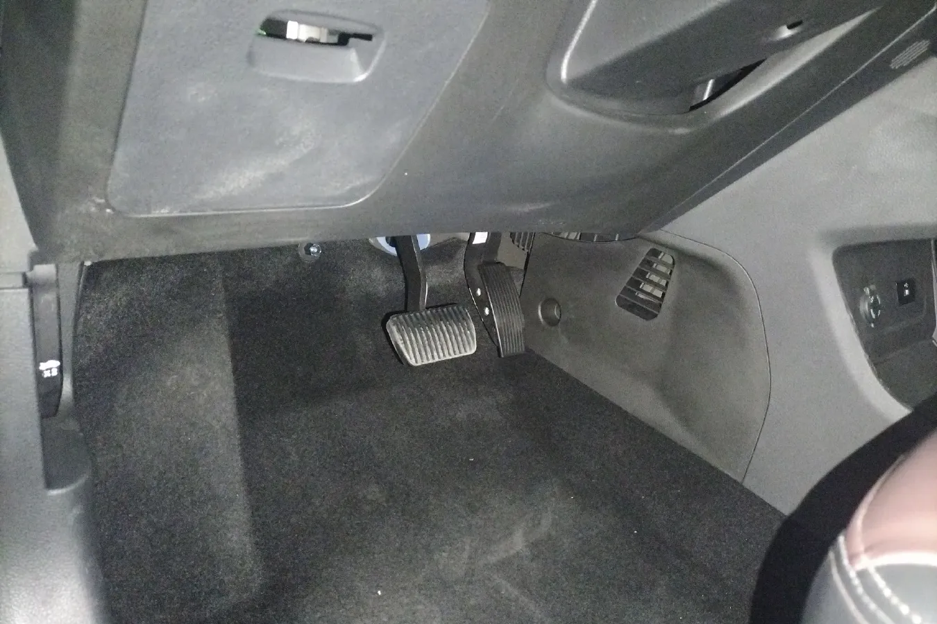 2023 Sehol X8 Plus 1.5T 184HP L4 7DCT,autocango,china used car exporter,china ev exporter,chinese used car exporter,chinese used ev exporter