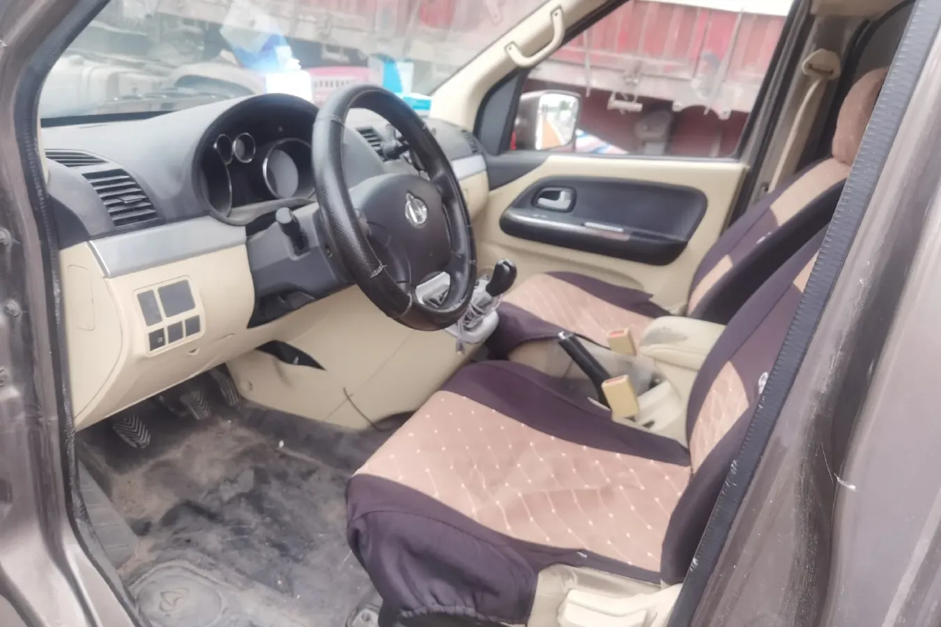 2017 ChangAn Kaicene RuiXing M90 2.0L 124HP L4 5MT,autocango,china used car exporter,china ev exporter,chinese used car exporter,chinese used ev exporter