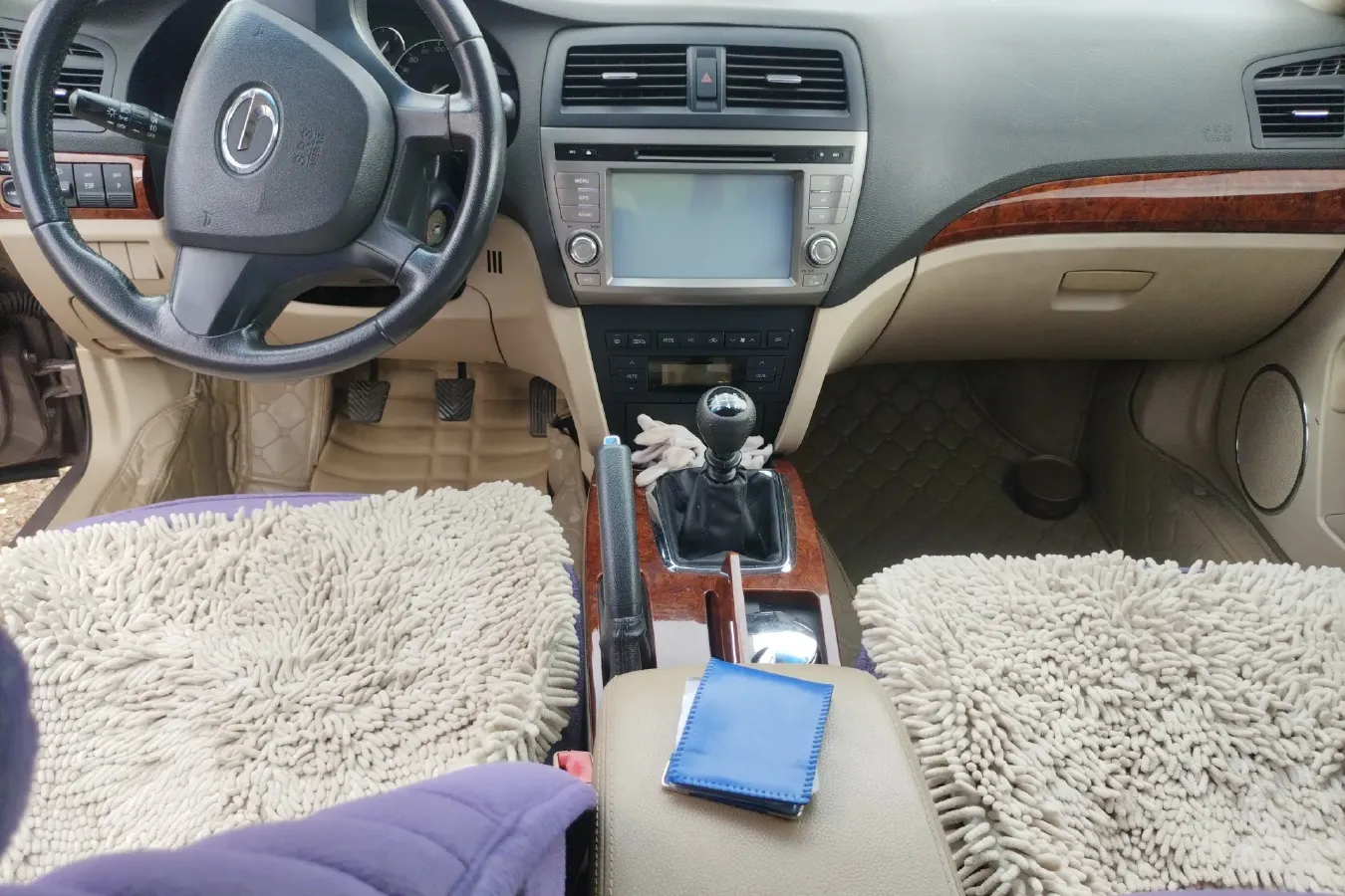 2012 GAC Trumpchi GA5 1.8L 144HP L4 5MT,autocango,china used car exporter,china ev exporter,chinese used car exporter,chinese used ev exporter