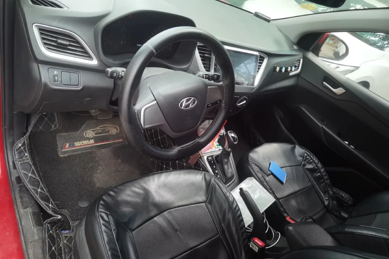 2017 Hyundai Verna RV 1.4L 100HP L4 6AT,autocango,china used car exporter,china ev exporter,chinese used car exporter,chinese used ev exporter