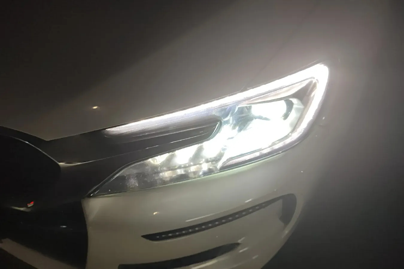 2016 DS 4S 1.6T 167HP L4 6AT,autocango,china used car exporter,china ev exporter,chinese used car exporter,chinese used ev exporter