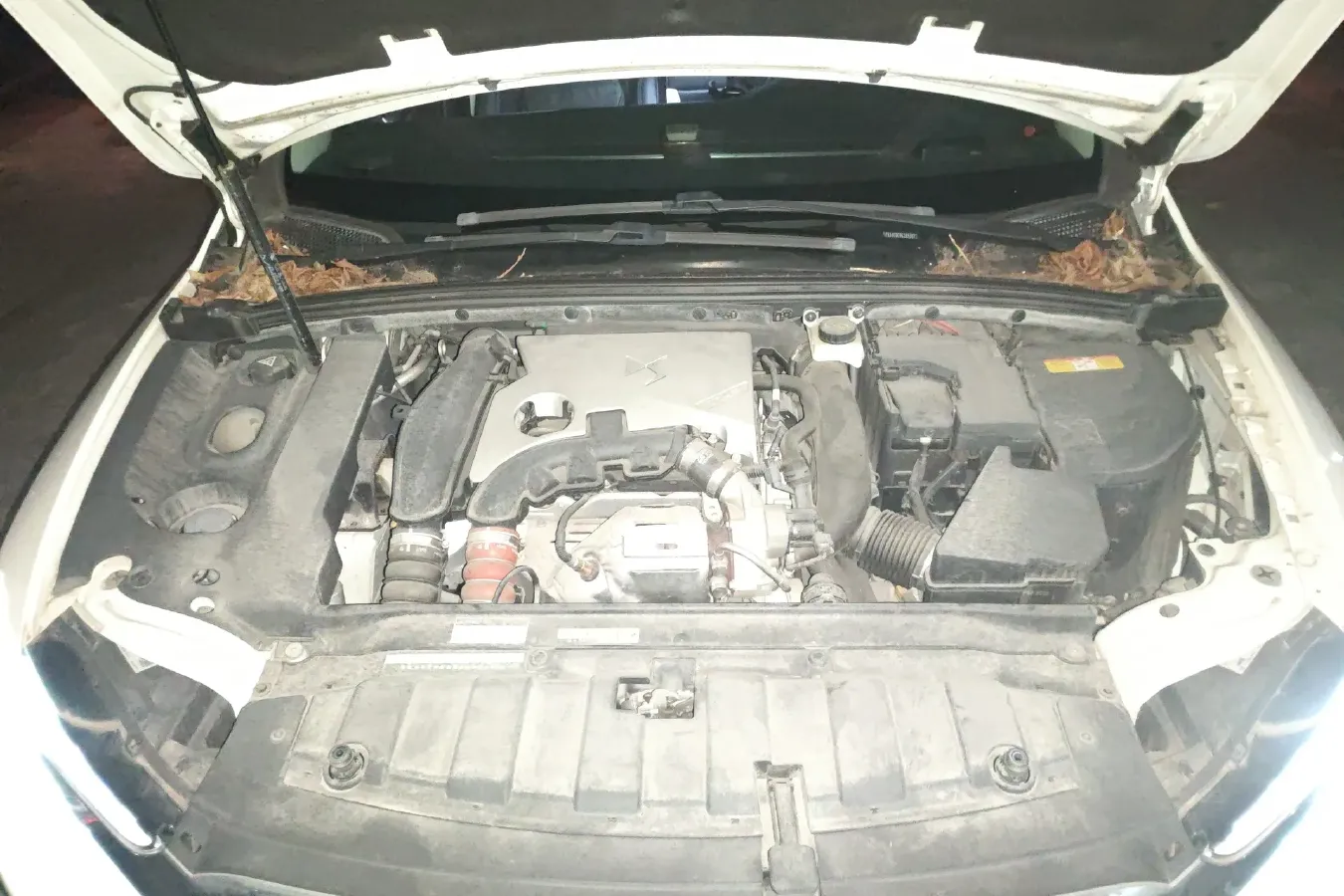 2016 DS 4S 1.6T 167HP L4 6AT,autocango,china used car exporter,china ev exporter,chinese used car exporter,chinese used ev exporter