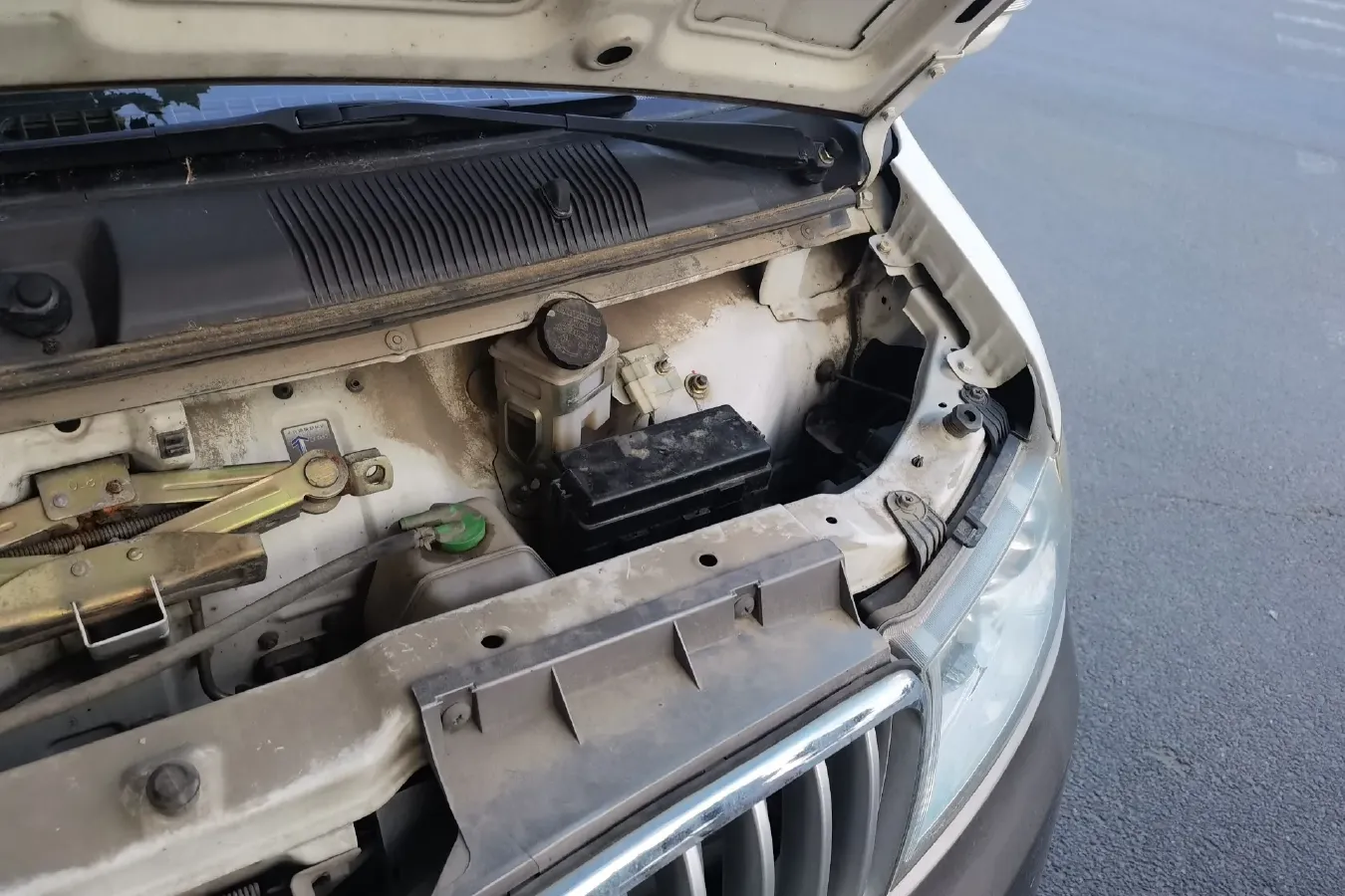 2016 JinBei New Sea Lion X30L 1.5L 109HP L4 5MT,autocango,china used car exporter,china ev exporter,chinese used car exporter,chinese used ev exporter