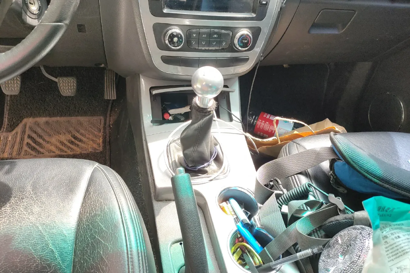 2016 JAC T6 2.8T 120HP L4 5MT,autocango,china used car exporter,china ev exporter,chinese used car exporter,chinese used ev exporter