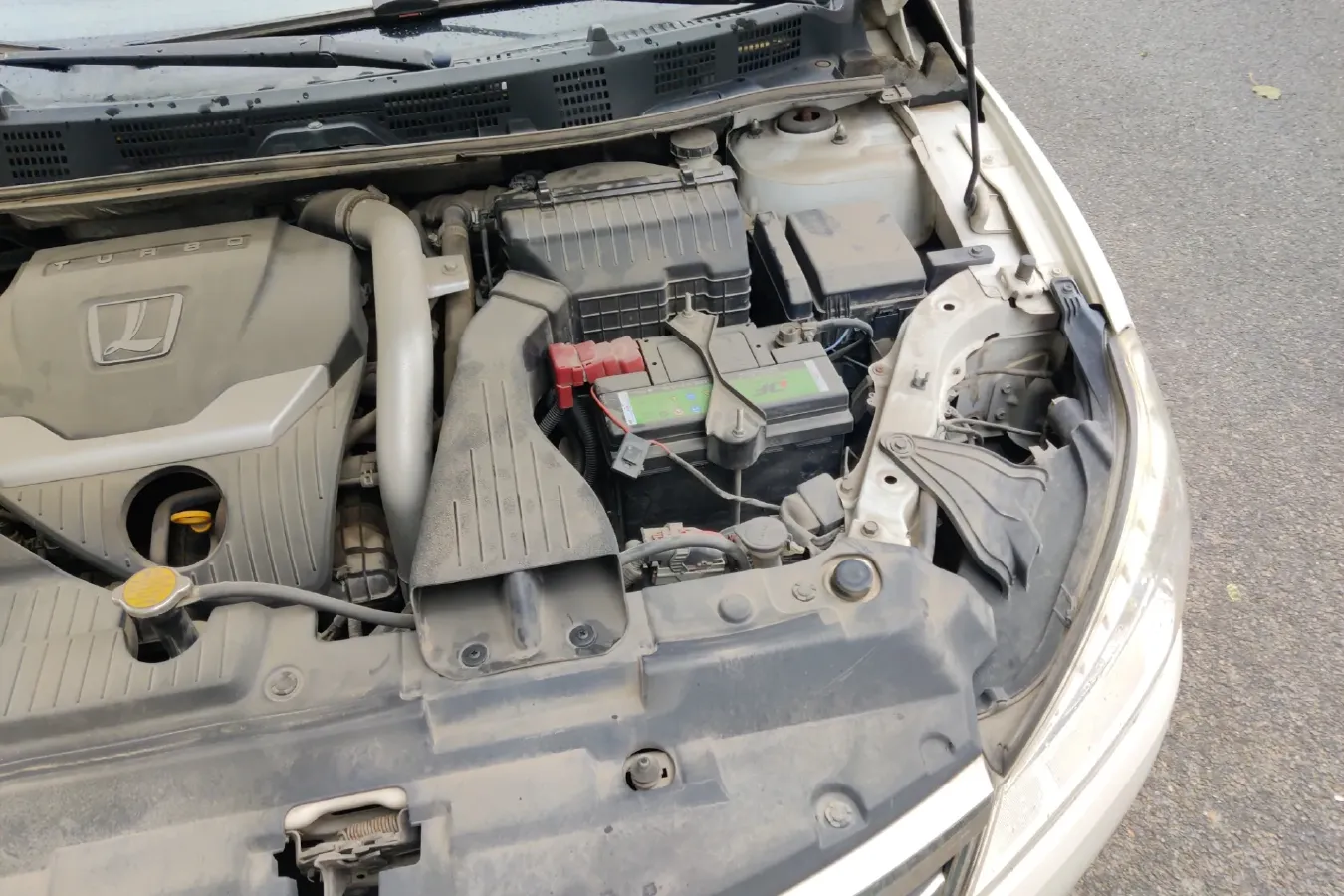 2013 Luxgen 5 1.8T 154HP L4 5AT,autocango,china used car exporter,china ev exporter,chinese used car exporter,chinese used ev exporter