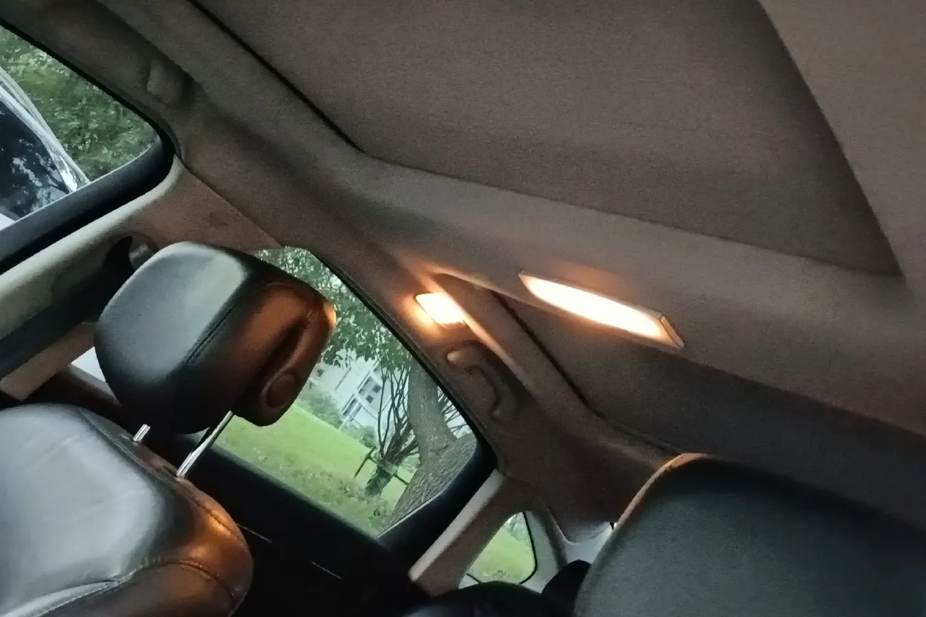 2012 Renault  Talisman 2.5L 190HP V6 6AT,autocango,china used car exporter,china ev exporter,chinese used car exporter,chinese used ev exporter