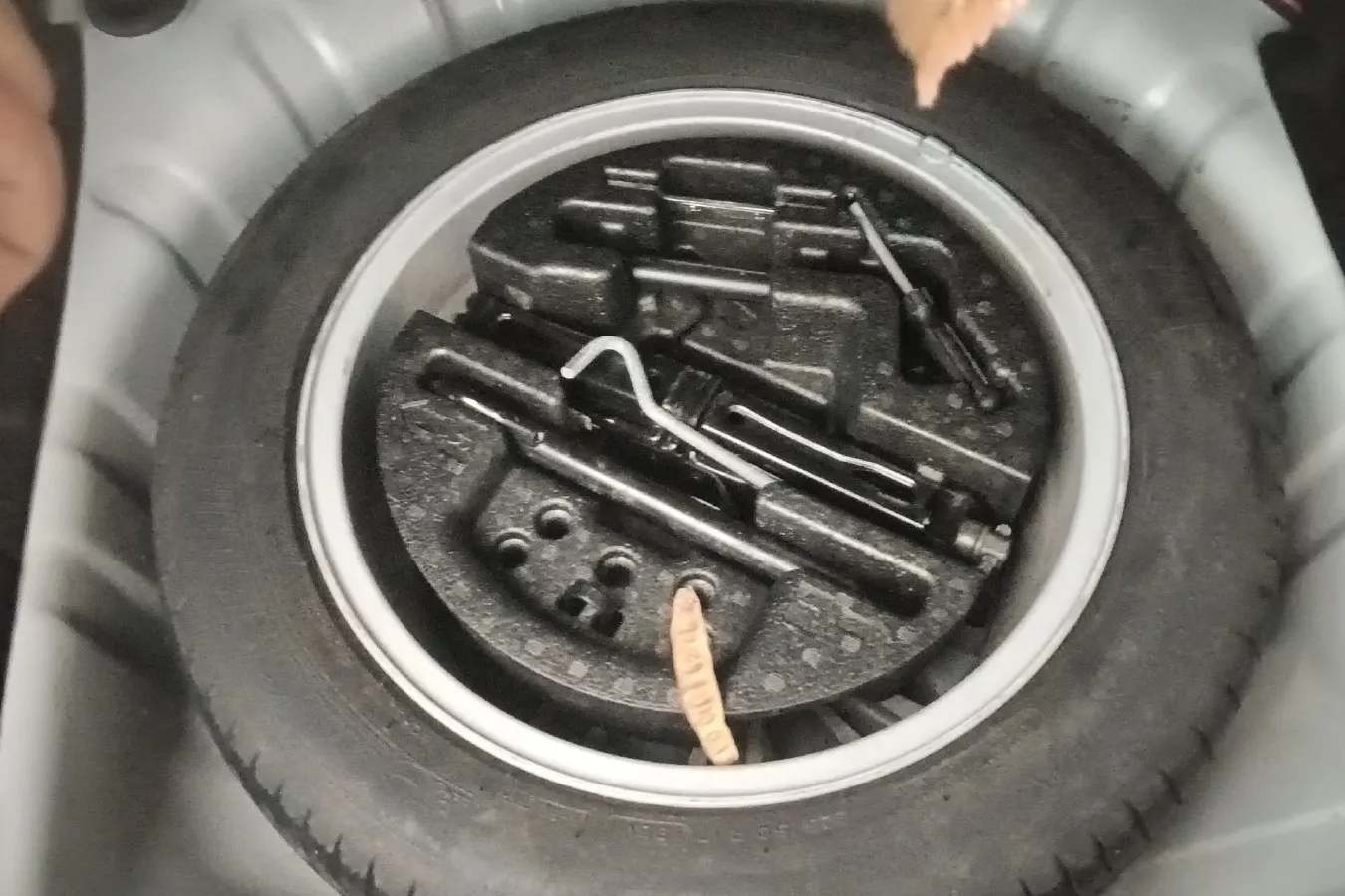 2012 Renault  Talisman 2.5L 190HP V6 6AT,autocango,china used car exporter,china ev exporter,chinese used car exporter,chinese used ev exporter