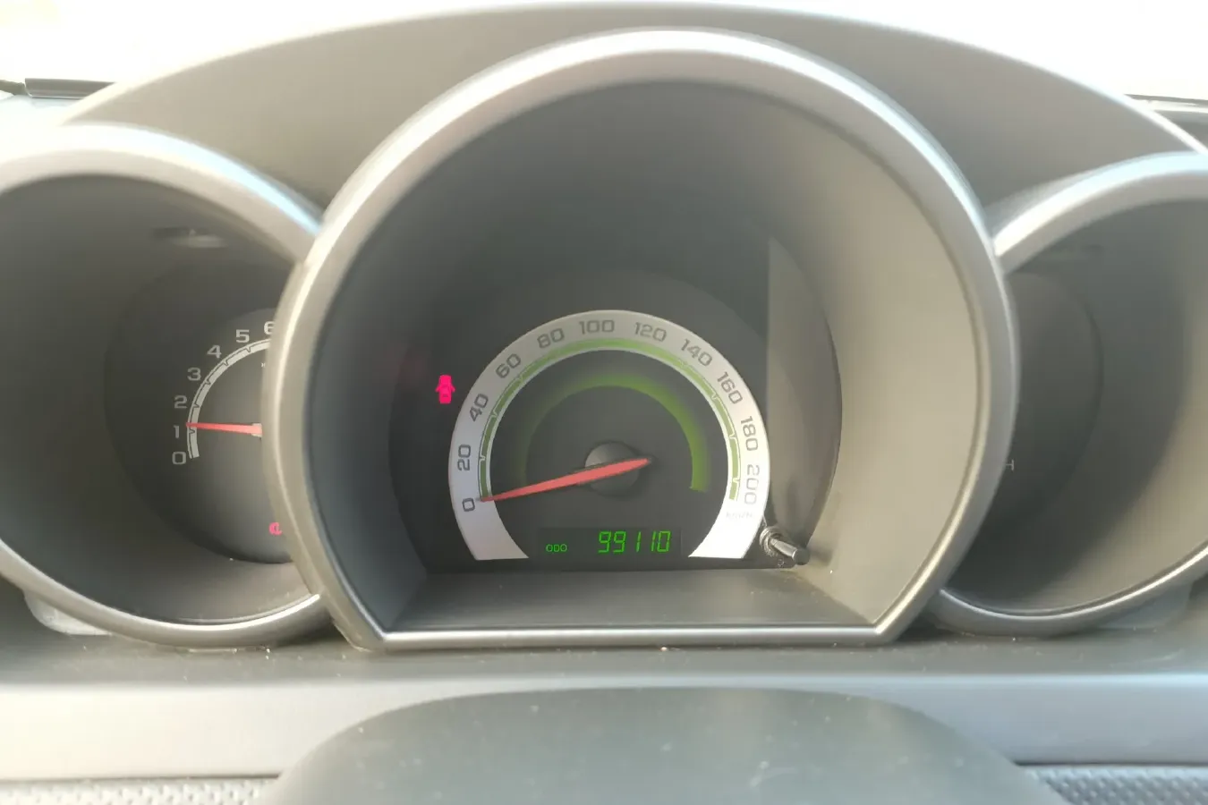 2010 Chevrolet Lova 1.4L 93HP L4 5MT,autocango,china used car exporter,china ev exporter,chinese used car exporter,chinese used ev exporter