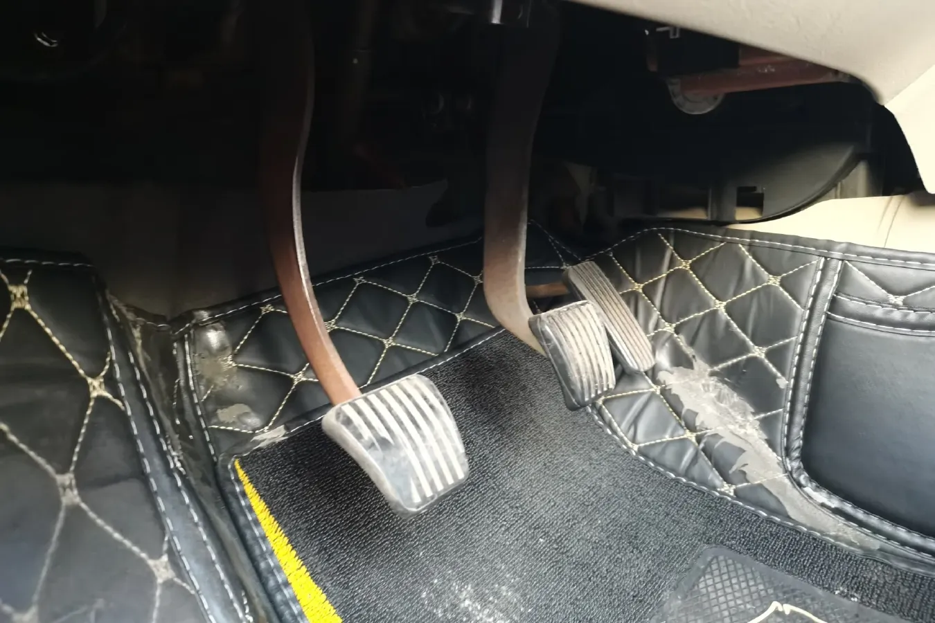 2010 Chevrolet Lova 1.4L 93HP L4 5MT,autocango,china used car exporter,china ev exporter,chinese used car exporter,chinese used ev exporter