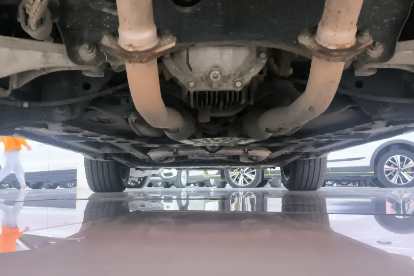 2013 Infiniti QX70 3.7L 351HP V6 7AT,autocango,china used car exporter,china ev exporter,chinese used car exporter,chinese used ev exporter