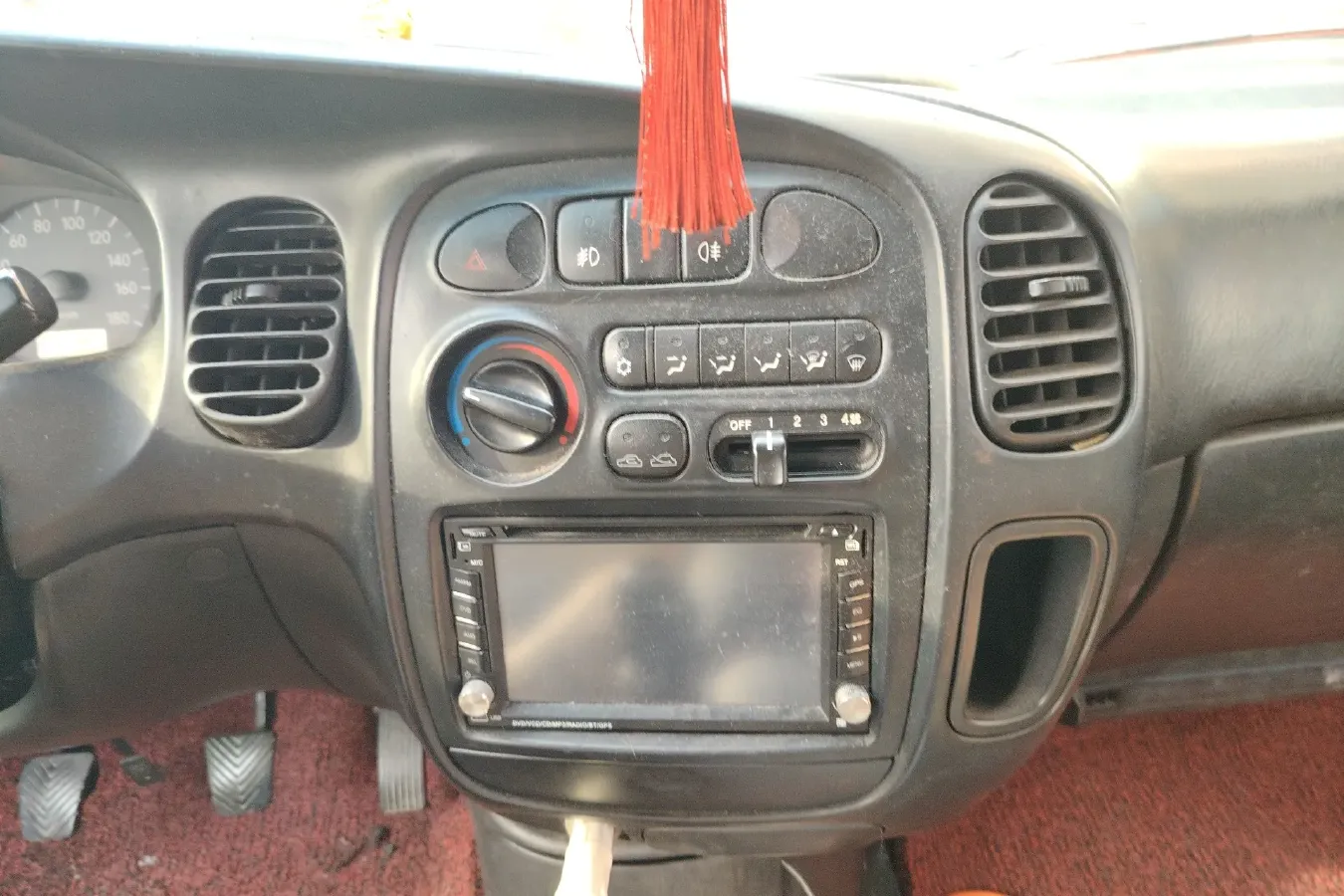 2011 JAC Refine 2.0L 136HP L4 5MT,autocango,china used car exporter,china ev exporter,chinese used car exporter,chinese used ev exporter