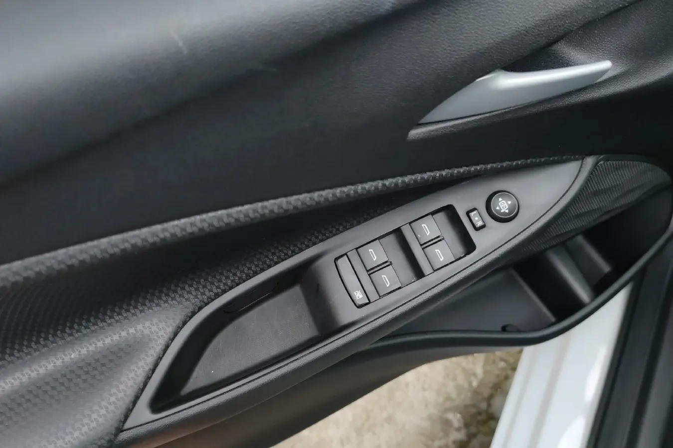 2020 Chevrolet Cavalier 1.0T 125HP L3 6AT,autocango,china used car exporter,china ev exporter,chinese used car exporter,chinese used ev exporter