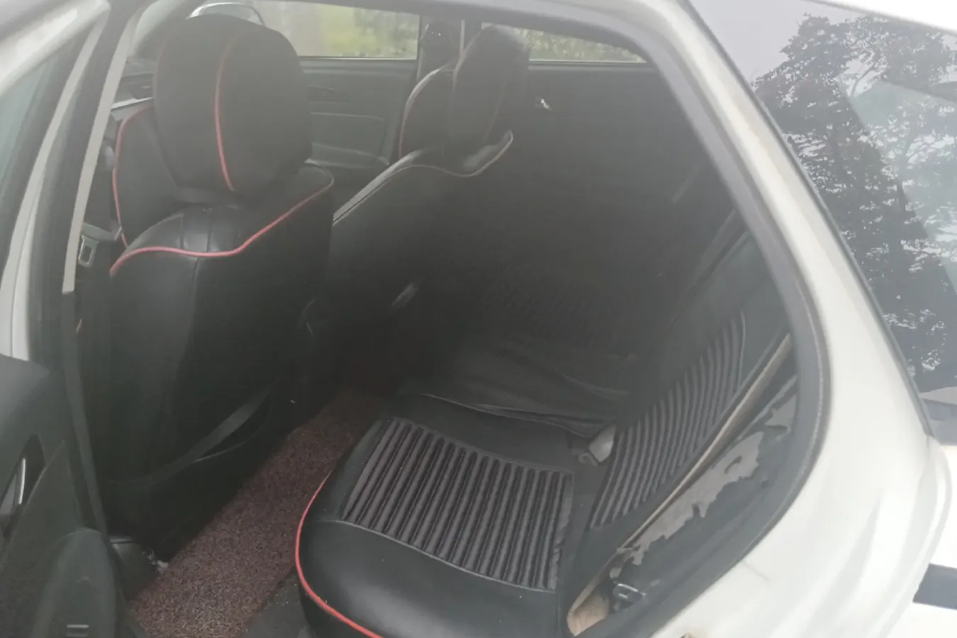 2013 DongFeng Aeolus H30 1.5L 116HP L4 5MT,autocango,china used car exporter,china ev exporter,chinese used car exporter,chinese used ev exporter