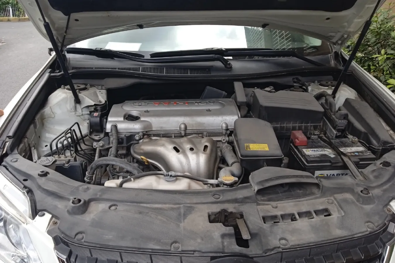 2012 Toyota Camry 2.0L 150HP L4 4AT,autocango,china used car exporter,china ev exporter,chinese used car exporter,chinese used ev exporter