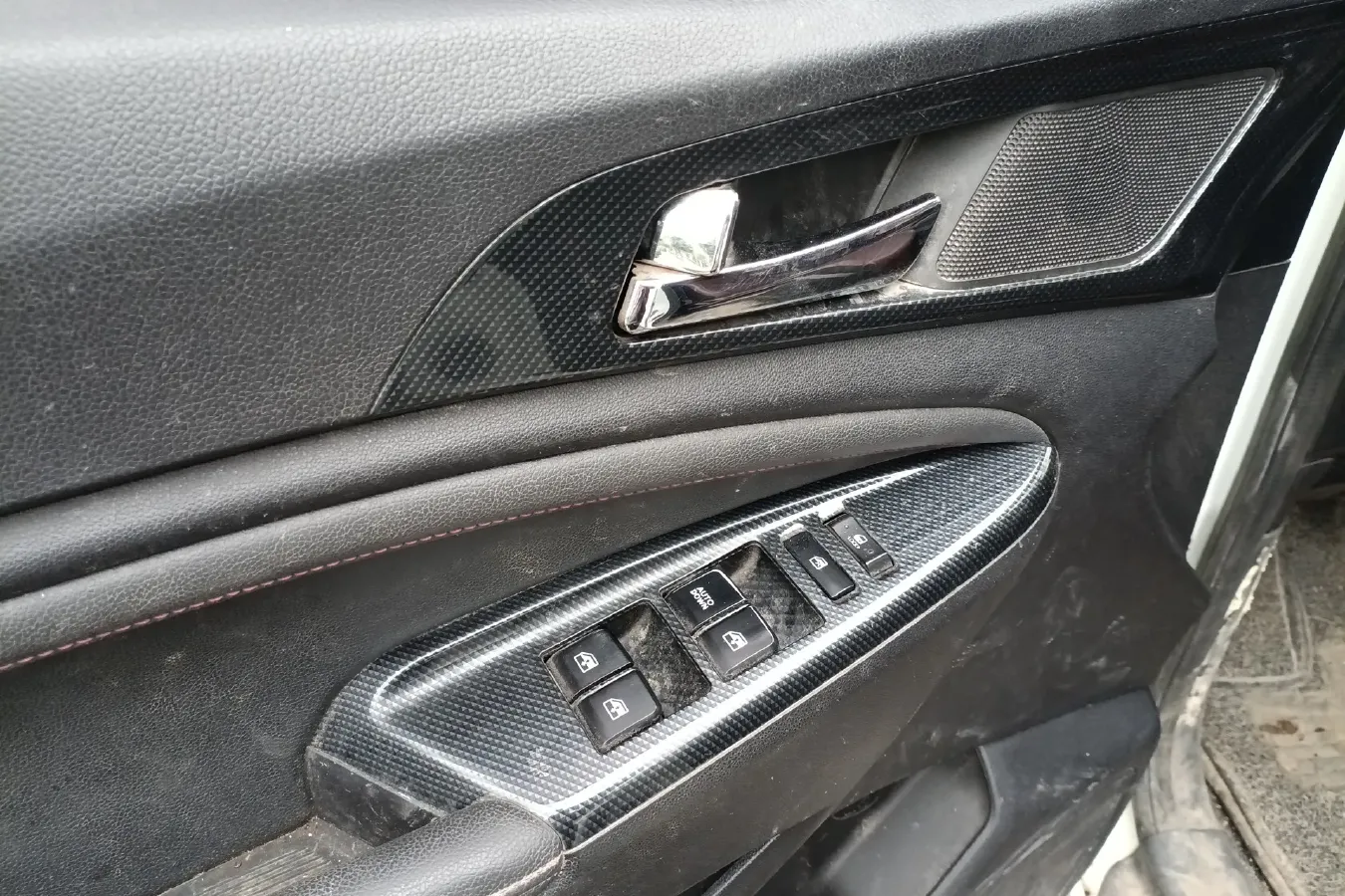 2017 ChangAn Oshan A800 1.5T 156HP L4 6MT,autocango,china used car exporter,china ev exporter,chinese used car exporter,chinese used ev exporter