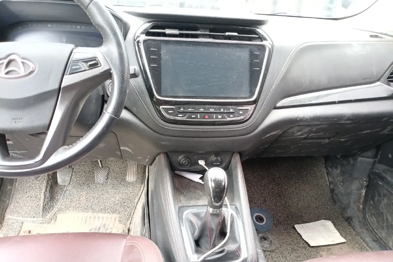 2017 ChangAn Oshan A800 1.5T 156HP L4 6MT,autocango,china used car exporter,china ev exporter,chinese used car exporter,chinese used ev exporter