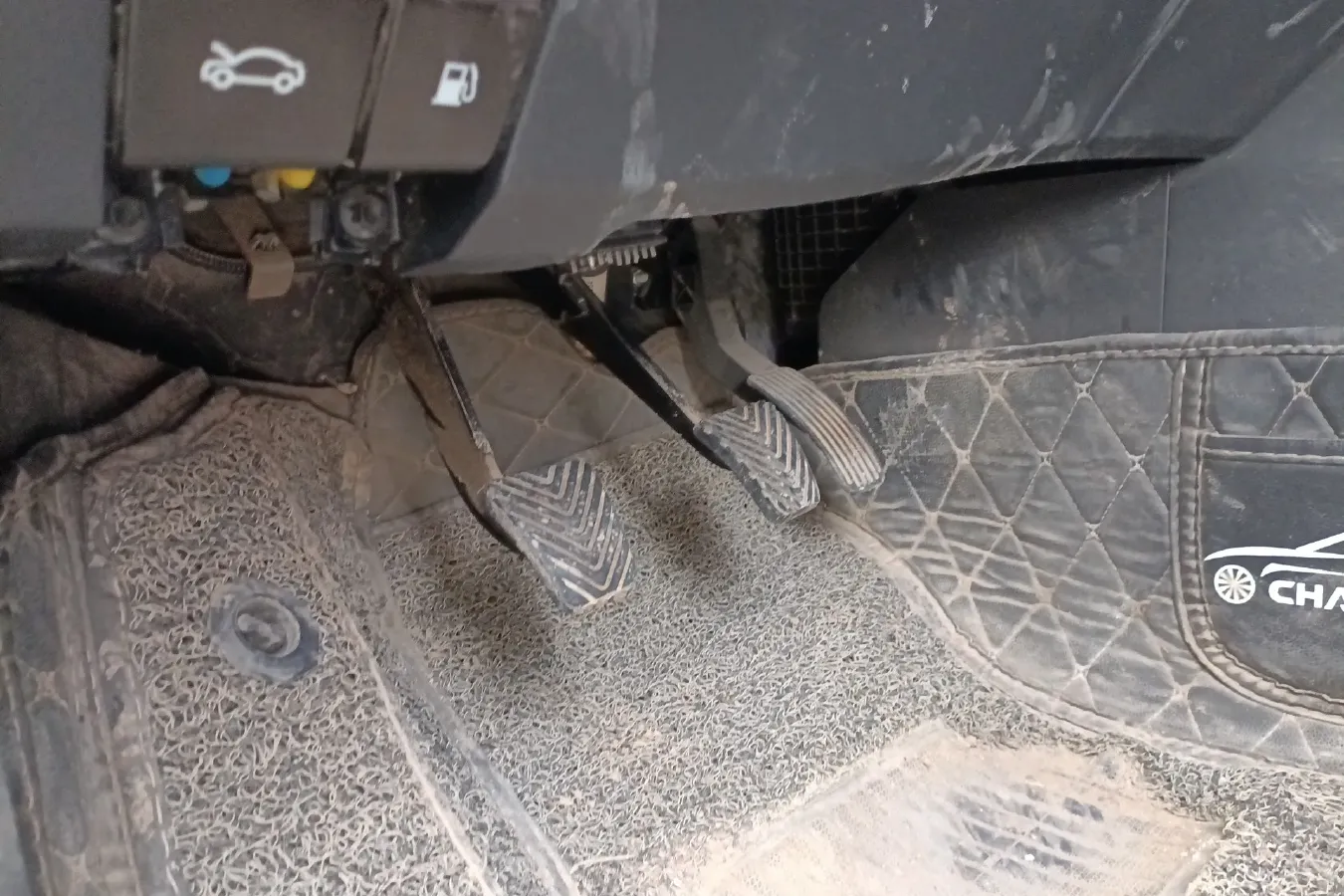 2017 ChangAn Oshan A800 1.5T 156HP L4 6MT,autocango,china used car exporter,china ev exporter,chinese used car exporter,chinese used ev exporter